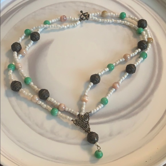 Handmade Beaded Necklace- NEW - Picture 1 of 3